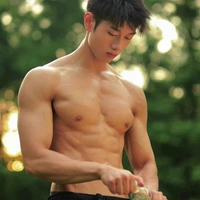 โรมัน(มือขวาพ่อผัว)