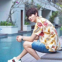 ดไวท์ มือซ้าย