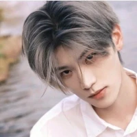 เจ 👑