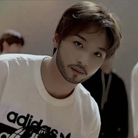 ได้โปรดเรียกผมว่าสุดหล่อแอช