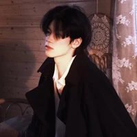 บุ๊ค¦พระเอก❤️👑