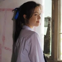 ฟ้า(นางเอก)