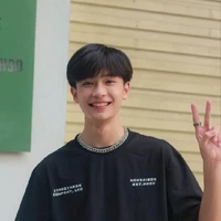 เพื่อน(เฟิร์ส)💚