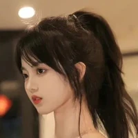 เอมมี่(เพื่อนนางเอก)