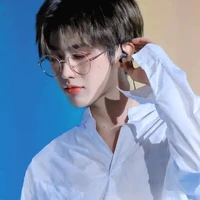 หลง(เพื่อน พ.อ)