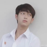 แอนดริว
