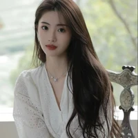 Lysandra Huxley (ML Aunt 4)