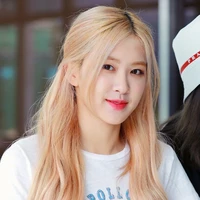 นํ้าหวาน(เพื่อนนายเอก)