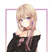 Violette white(Meilleure amie de Mavis)