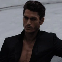 Mathew Brown Rodríguez||36||