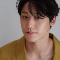 ภู//พ่อนายเอก+นักธุรกิจพันล้าน