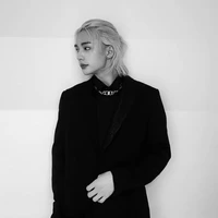 วีรวัฒน์​[พระเอก]​