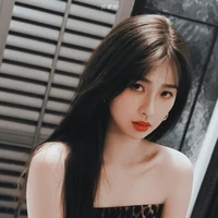 นิริน(นางเอก)​