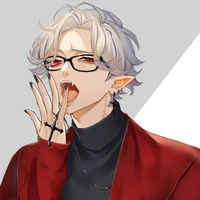 อีรอฟ(น้องพระเอก🔥🧛‍♂)