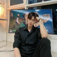 ชายเลน.พ่อนางเอก