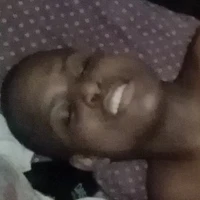 de ugly author (dis bish)