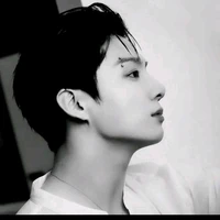 อเล็กซ์​