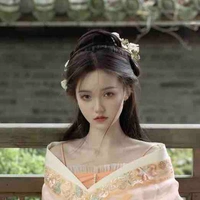 หลิงเหอ[องค์หญิงสี่+น้องไม่เเท้]