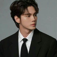 เค(ผู้ช่วยโซเฟีย)