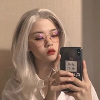 (FL Step Sister) Nevis Swann