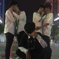 รวมเพื่อนนายเอก