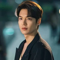 เซนซี(พ่อนางเอก)