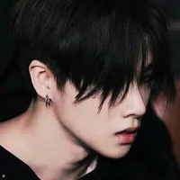 ม่อน=เพื่อนพระเอก
