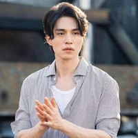 Dong wook (father of v)