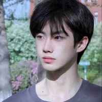 พีช//👑