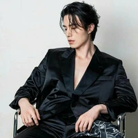 เจมส์(พ่อเฟีย)