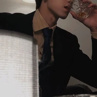 ซัน(พระเอก)🥀🍺