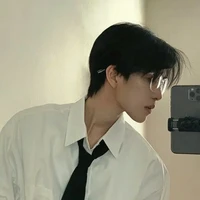 ภารัน พ่อพระเอก