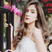 Anindya Alvira Queen Alexander H