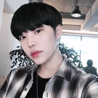 จี่นา(เพื่อนนางเอก)