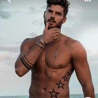 alex
