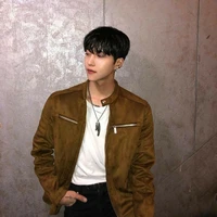 ออกัส(พี่คนรองนางเอก)