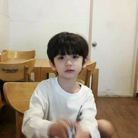 ออกัสตอนเด็ก