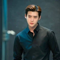 แบล็ค(พ่อนางเอก+พระเอก)