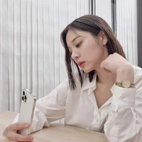 พลอย🥺
