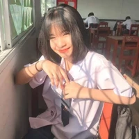 พลอย[น.อ]