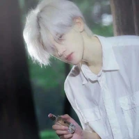 มังกร/พระเอก+พี่คนกลาง