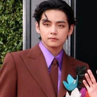 นาย(เพื่อนพ.อ)