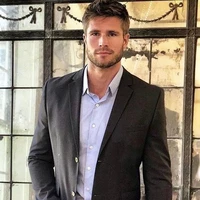 Lucas Parker(Irmão)