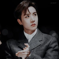 j-hope 26 años