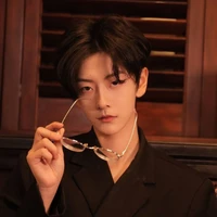 บูม(รุ่นพี่)