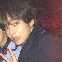 ฟินิกซ์(นายเอก+ตอนที่เฉิ่มเบอะอยู่)