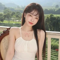 พลอย พ.น.อ
