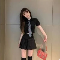นีน่า(นางร้าย)​