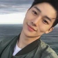 ผ.อ *ลุงนายเอก*