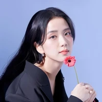 Nyonya Janitra Hyuna Chalondra